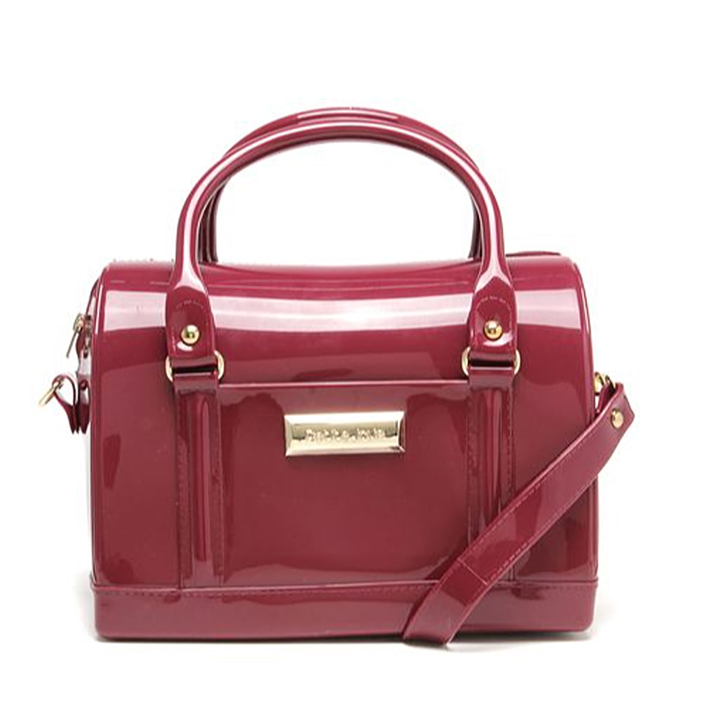plum shoes and bolsa