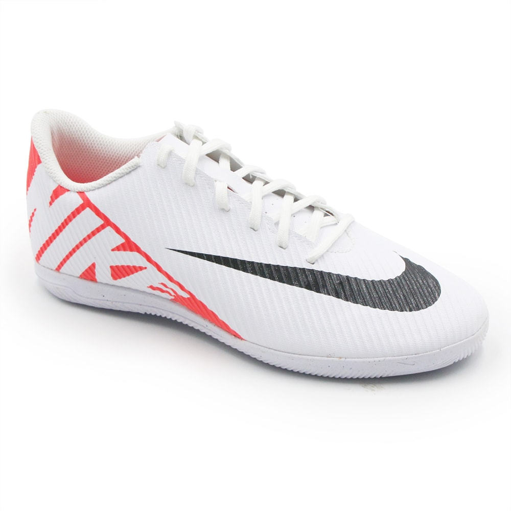 Chuteira nike best sale laranja com branco