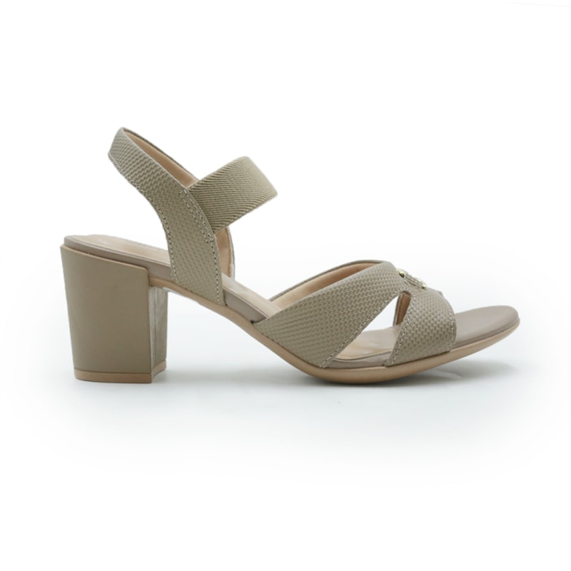 FEMININO SANDALIA MEDIA USAFLEX UC15007004 FENDI