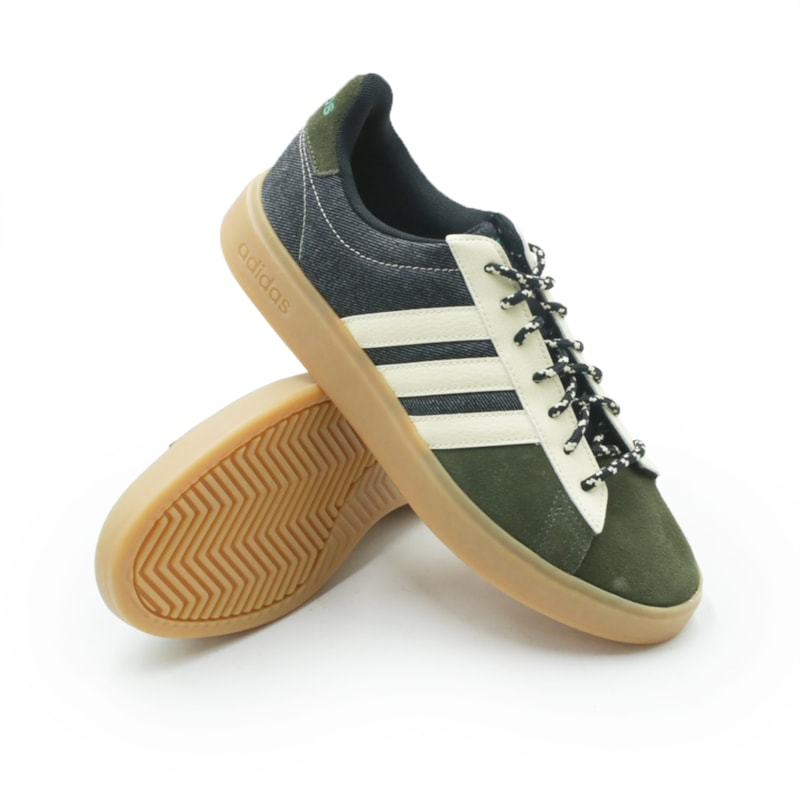 TENIS MASCULINO CASUAL ADIDAS  JS2881 PRETO.