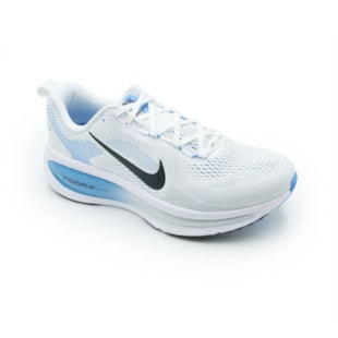 TENIS MASCULINO RUNNING NIKE VOMERO 18 HM6803 109BRANCO