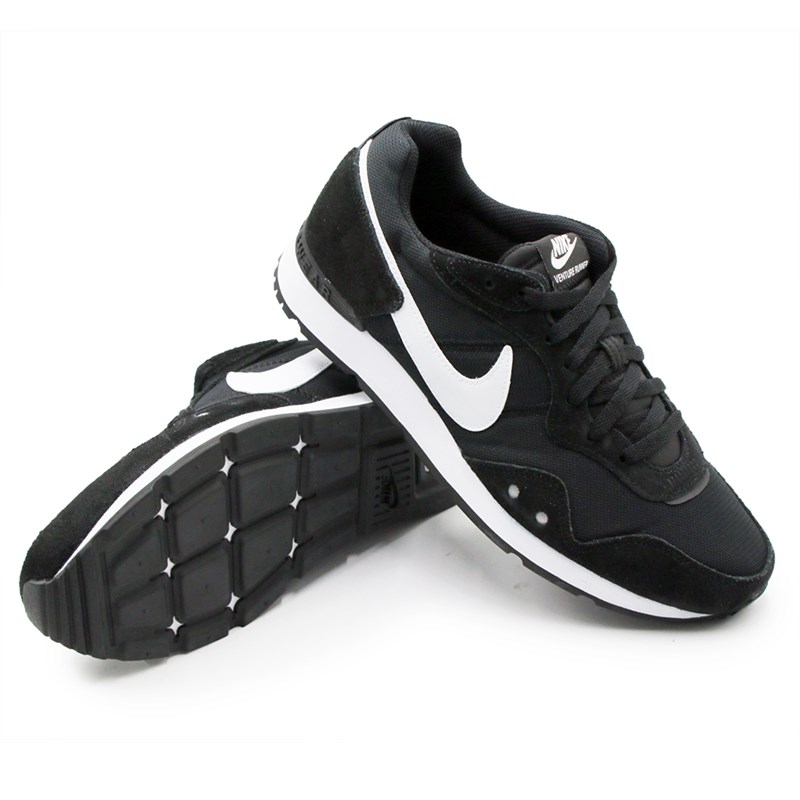 Tenis Nike Venture Runner Preto - 247122